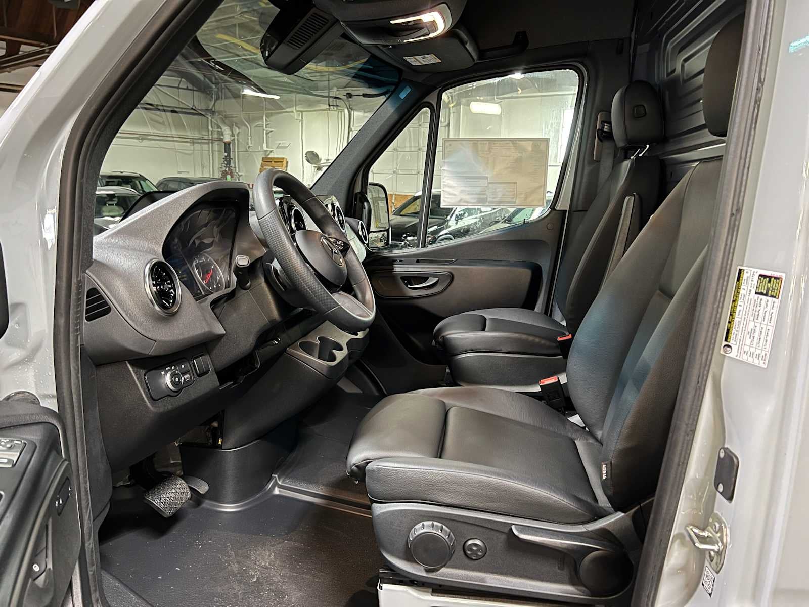 2025 Mercedes-Benz Sprinter Cargo Van 2500 High Roof I4 Diesel HO 170 AWD