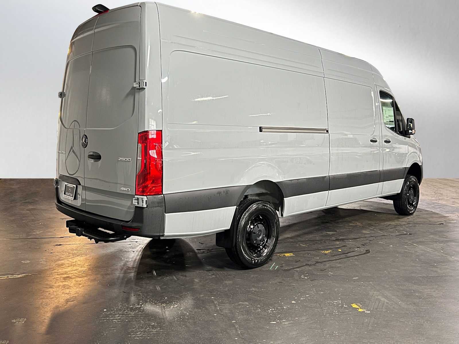 2025 Mercedes-Benz Sprinter Cargo Van 2500 High Roof I4 Diesel HO 170 AWD
