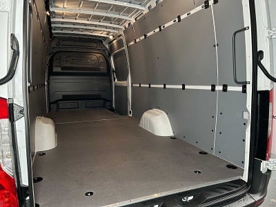 2026 Mercedes-Benz Sprinter Cargo Van 2500 High Roof I4 Diesel HO 170 Extended RWD