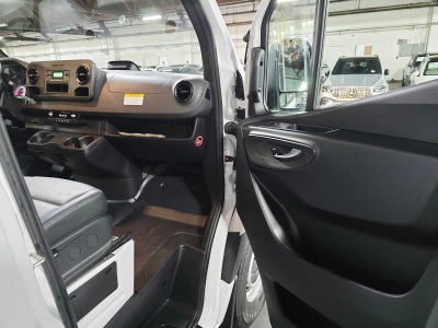 2025 Mercedes-Benz Sprinter Cargo Van 2500 High Roof I4 Diesel HO 170 Extended RWD