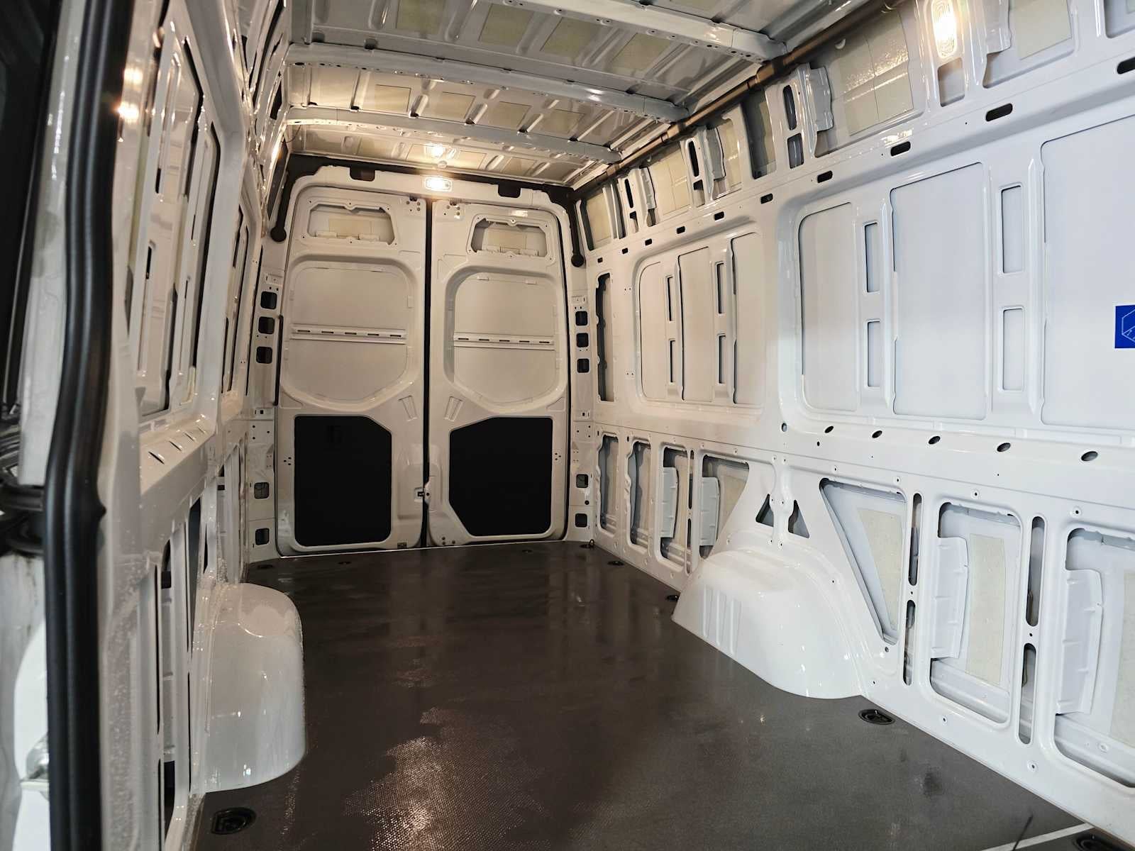 2025 Mercedes-Benz Sprinter Cargo Van 2500 High Roof I4 Diesel HO 170 Extended RWD