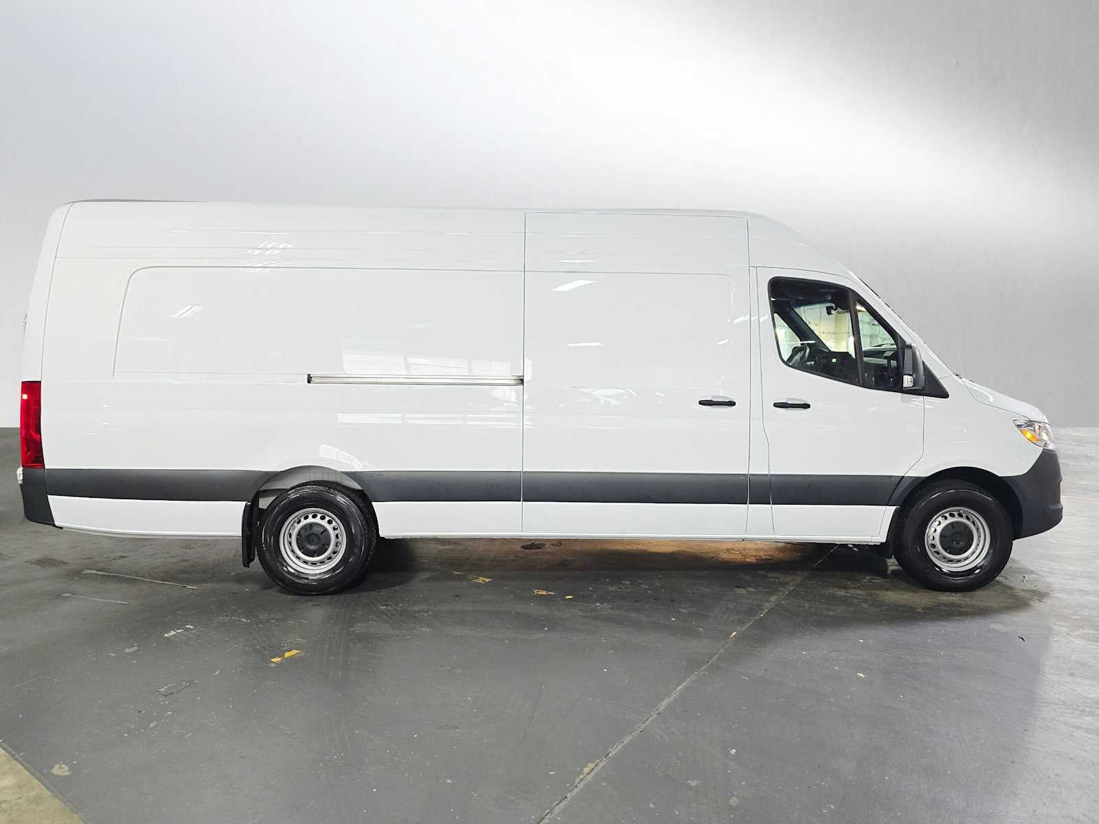 2025 Mercedes-Benz Sprinter Cargo Van 2500 High Roof I4 Diesel HO 170 Extended RWD