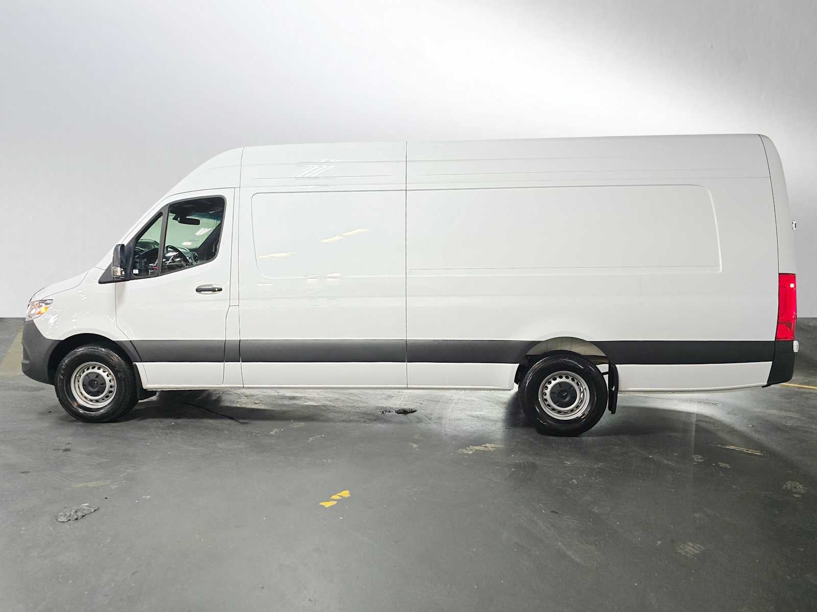 2025 Mercedes-Benz Sprinter Cargo Van 2500 High Roof I4 Diesel HO 170 Extended RWD