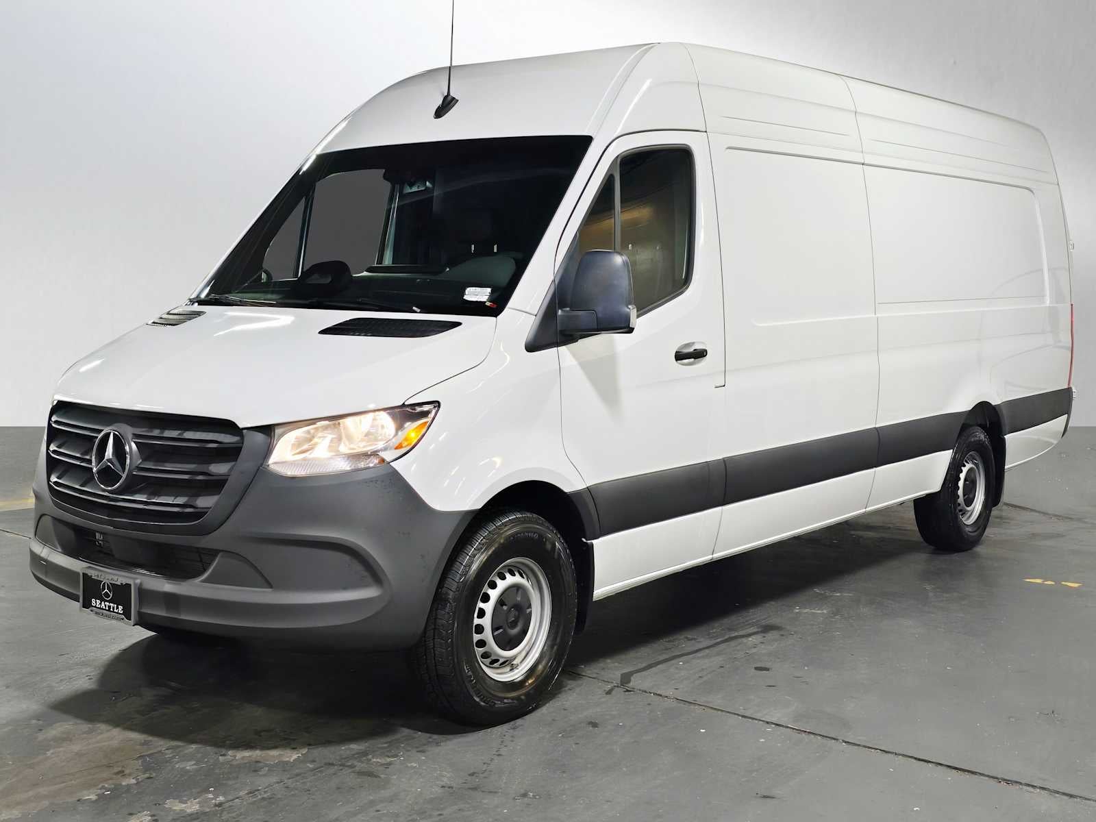 2025 Mercedes-Benz Sprinter Cargo Van 2500 High Roof I4 Diesel HO 170 Extended RWD