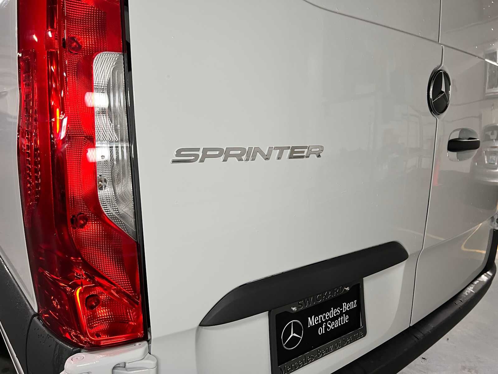 2025 Mercedes-Benz Sprinter Cargo Van 2500 High Roof I4 Diesel HO 170 Extended RWD
