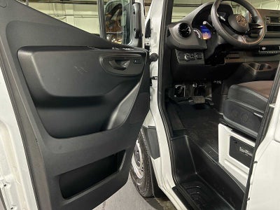 2025 Mercedes-Benz Sprinter Cargo Van 2500 High Roof I4 Diesel HO 170 Extended RWD