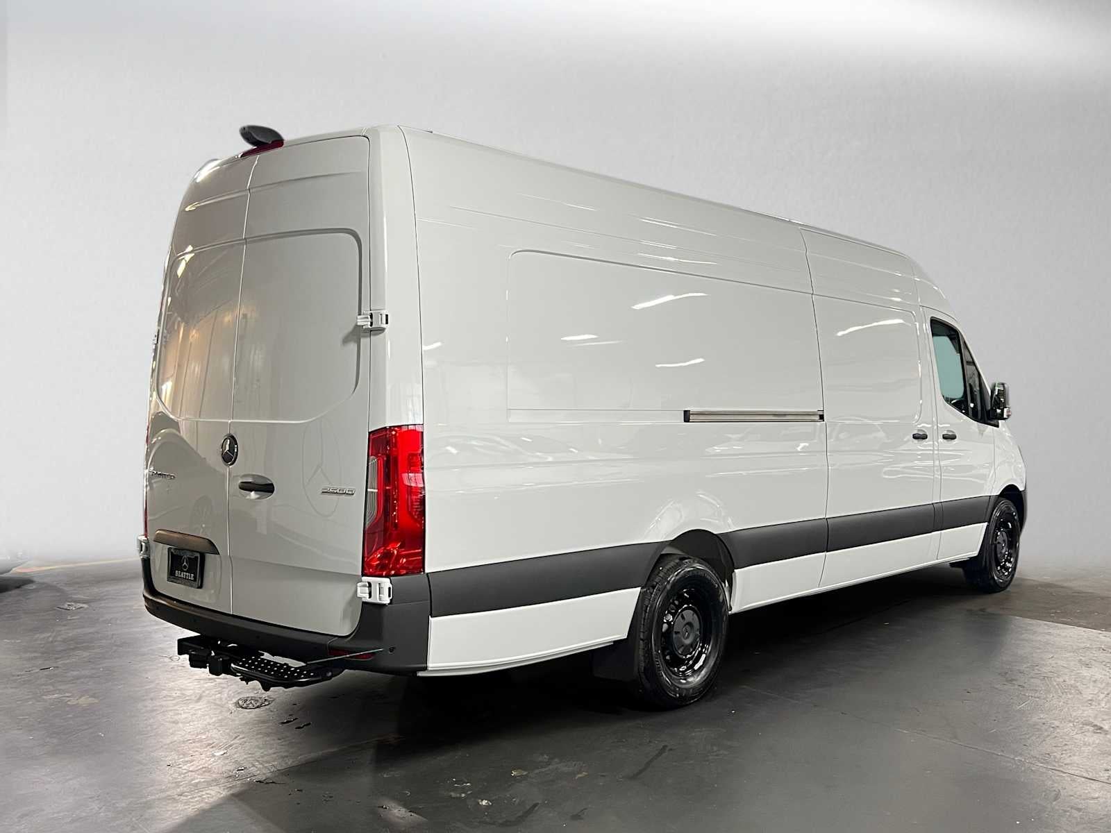 2026 Mercedes-Benz Sprinter Cargo 2500 High Roof I4 Diesel HO 170 Extended RWD