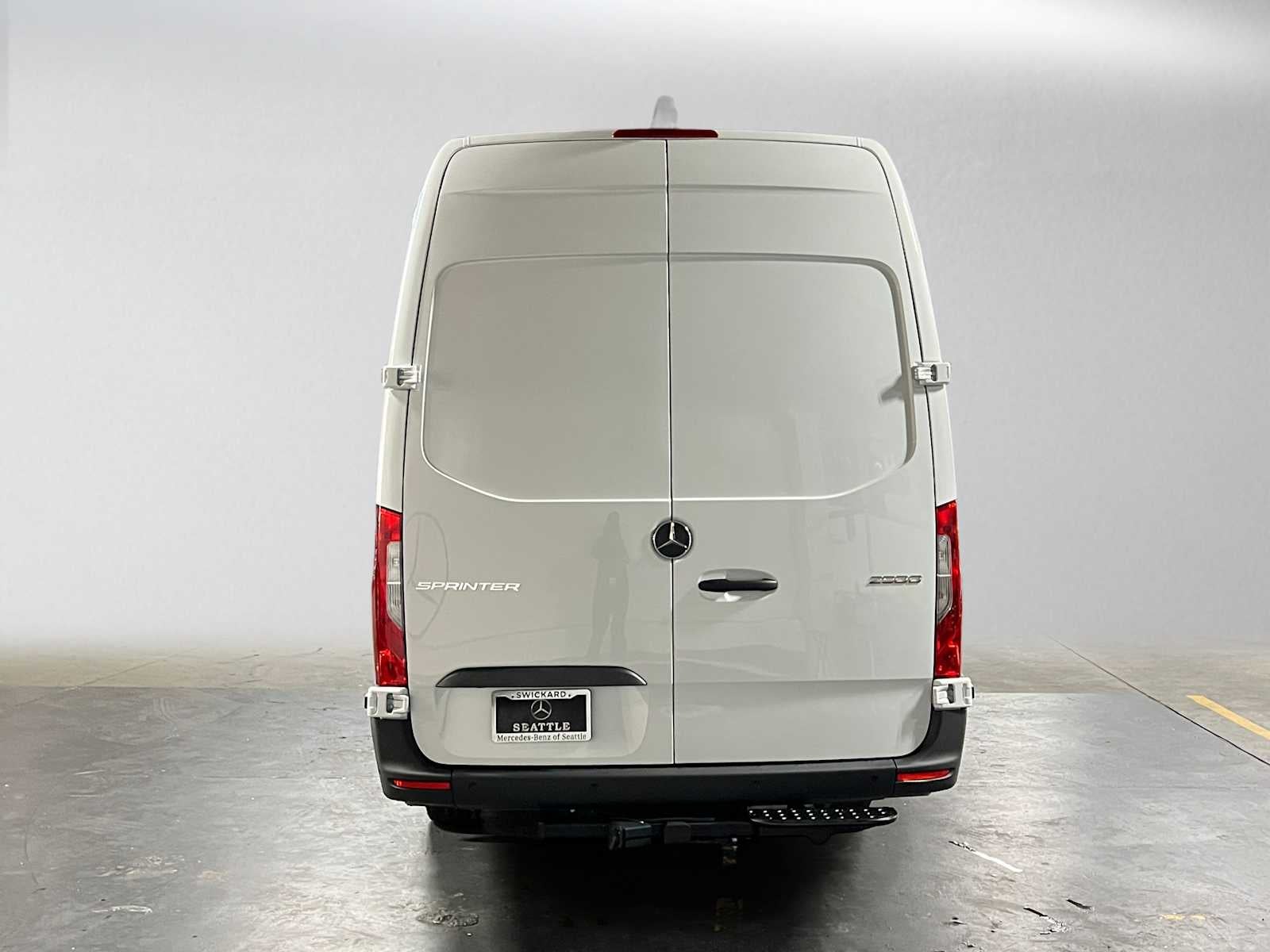 2026 Mercedes-Benz Sprinter Cargo 2500 High Roof I4 Diesel HO 170 Extended RWD