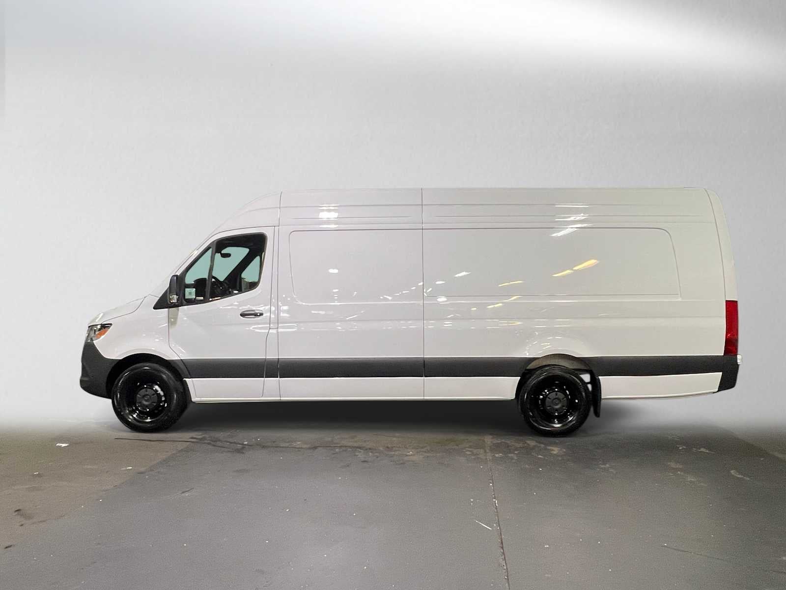 2026 Mercedes-Benz Sprinter Cargo 2500 High Roof I4 Diesel HO 170 Extended RWD