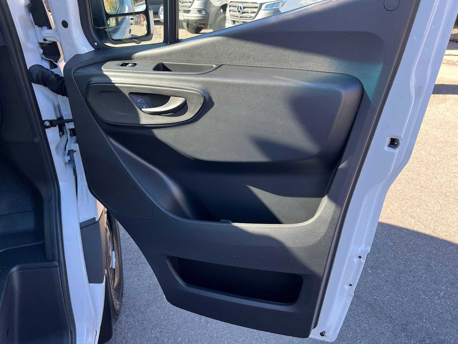 2026 Mercedes-Benz Sprinter Cargo 2500 High Roof I4 Diesel HO 170 Extended RWD