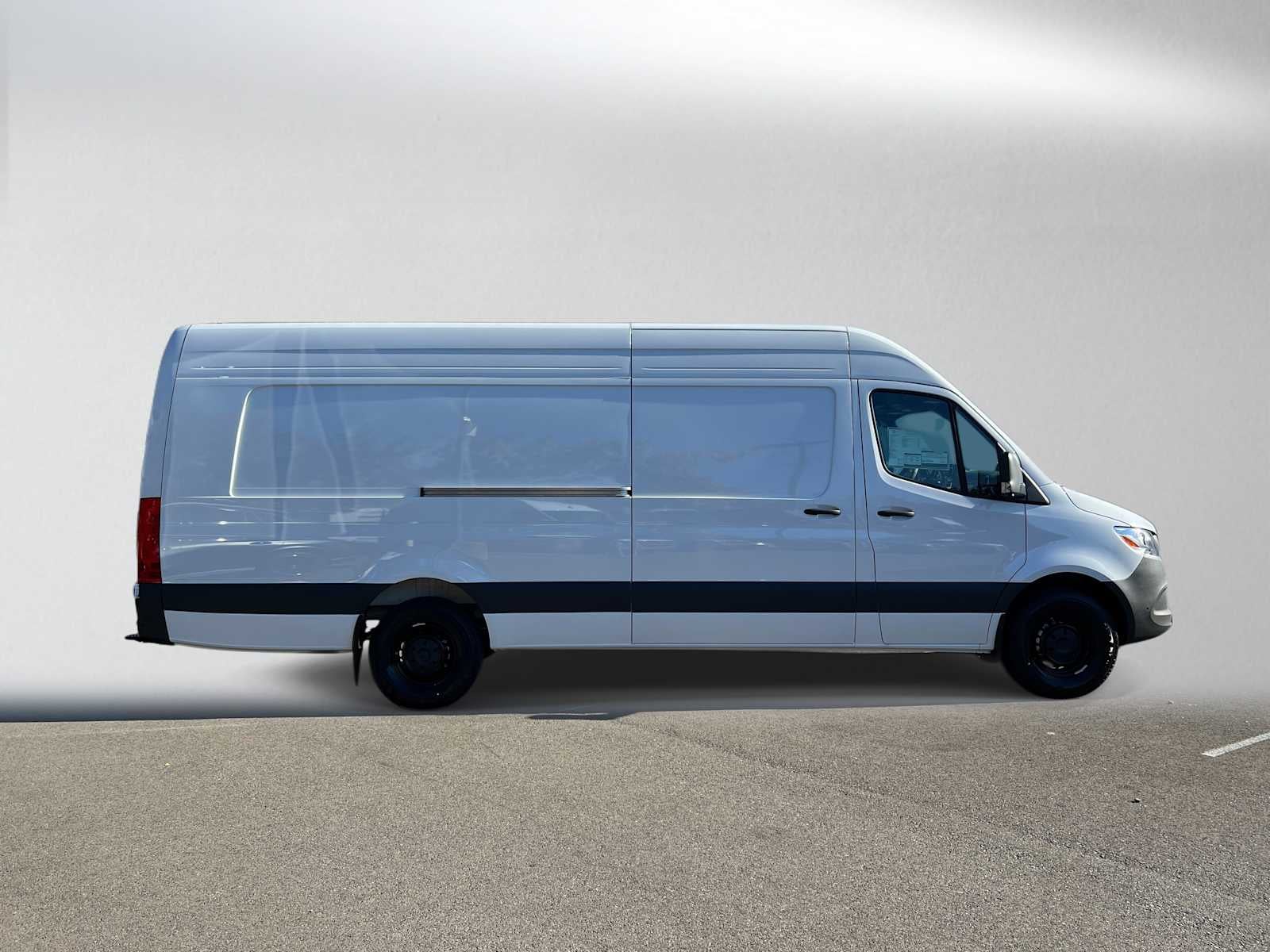 2026 Mercedes-Benz Sprinter Cargo 2500 High Roof I4 Diesel HO 170 Extended RWD