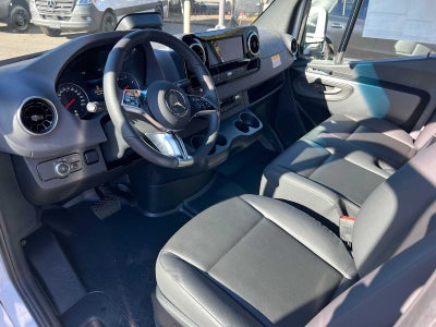 2026 Mercedes-Benz Sprinter Cargo 2500 High Roof I4 Diesel HO 170 Extended RWD