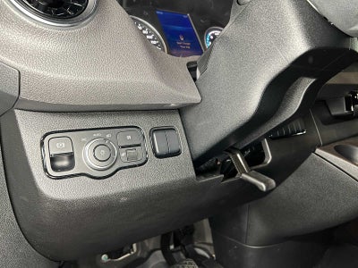 2025 Mercedes-Benz eSprinter Cargo Van 2500 Standard Roof HO 144 RWD