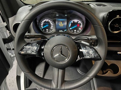 2025 Mercedes-Benz eSprinter Cargo Van 2500 Standard Roof HO 144 RWD