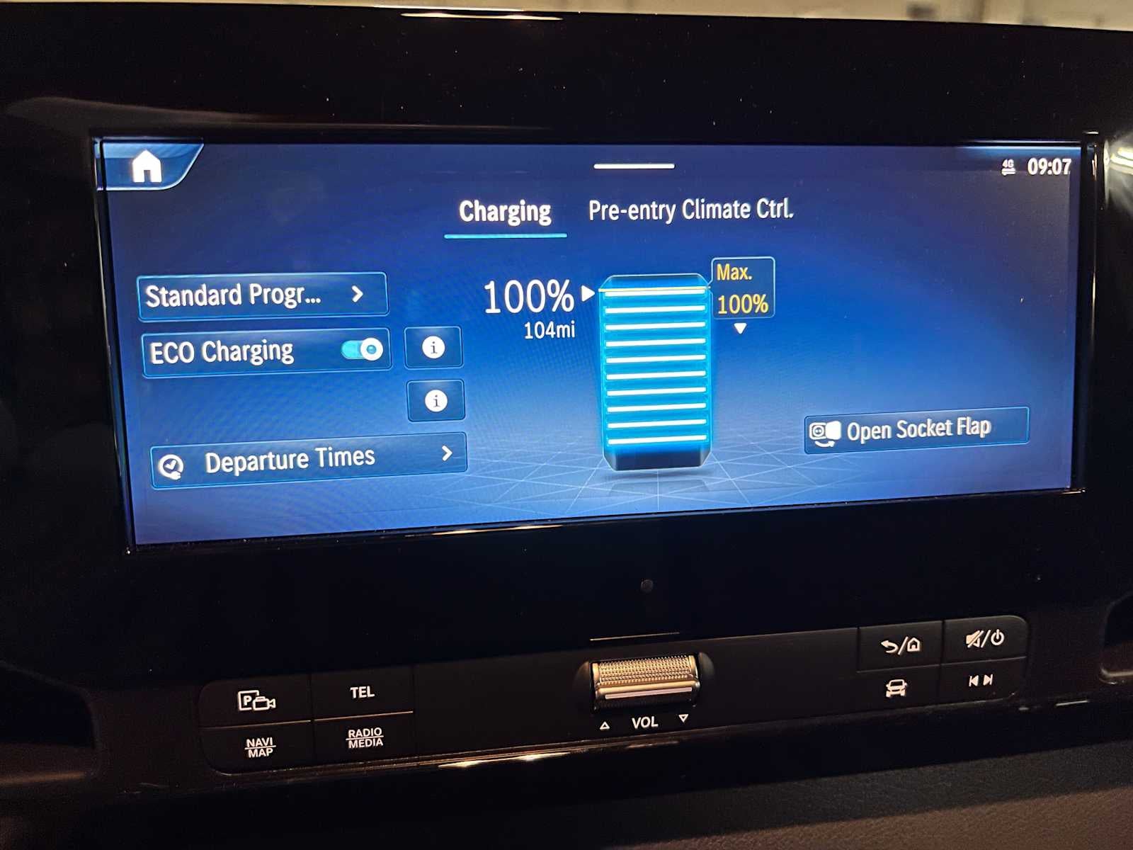 2025 Mercedes-Benz eSprinter Cargo Van 2500 Standard Roof HO 144 RWD