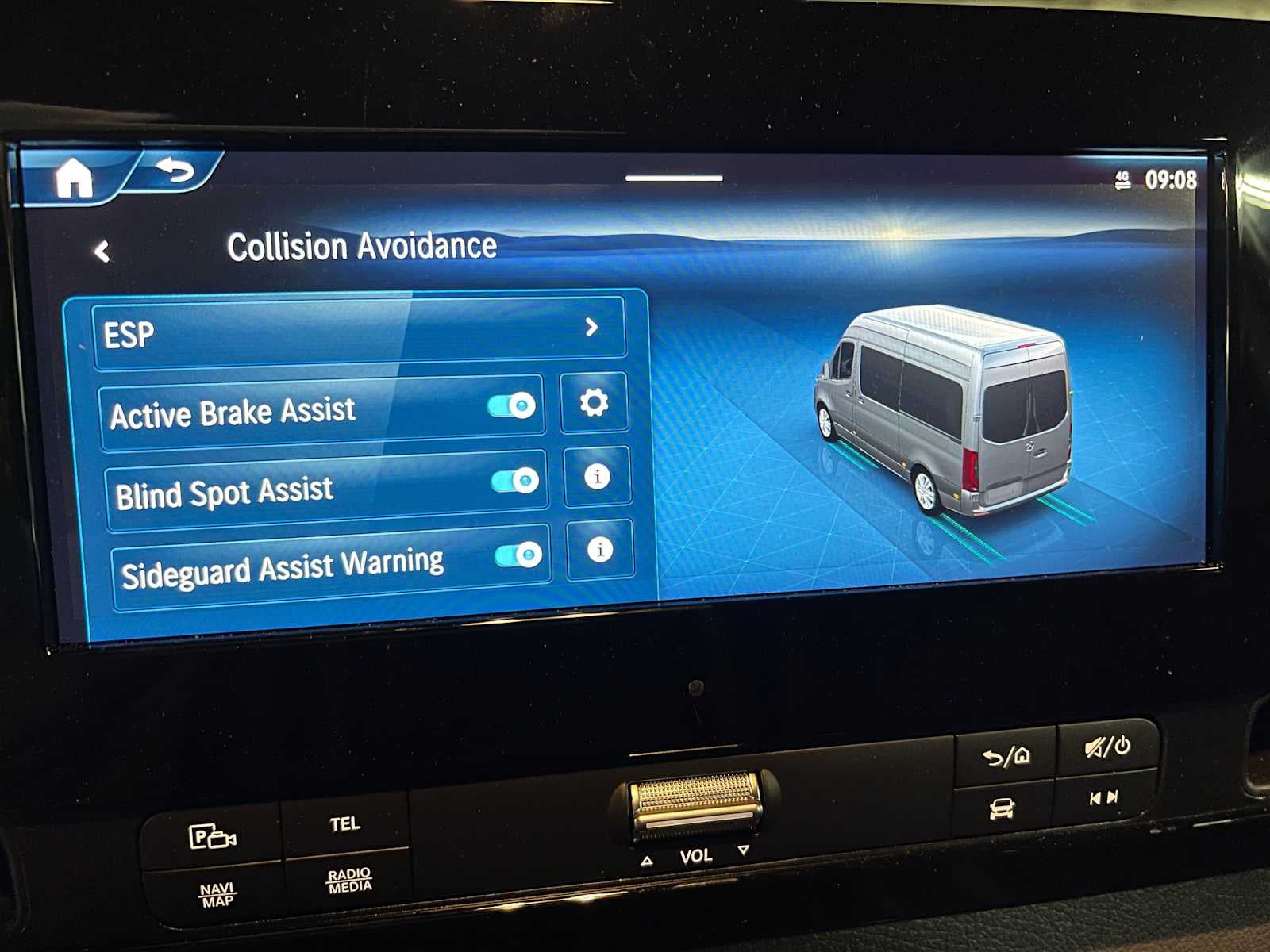 2025 Mercedes-Benz eSprinter Cargo Van 2500 Standard Roof HO 144 RWD