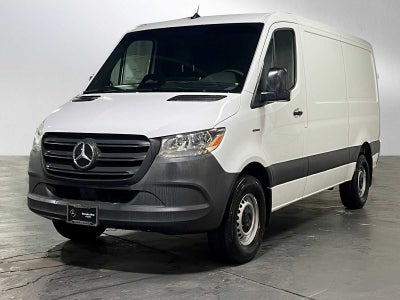 2025 Mercedes-Benz eSprinter Cargo Van 2500 Standard Roof HO 144 RWD