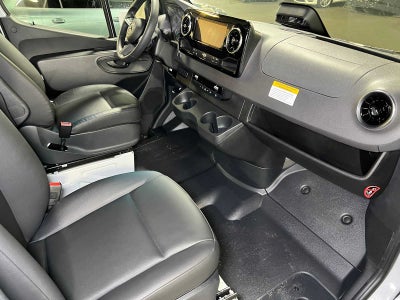 2025 Mercedes-Benz Sprinter Cargo 2500 High Roof HO 170 RWD