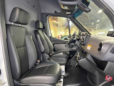 2025 Mercedes-Benz Sprinter Cargo 2500 High Roof HO 170 RWD