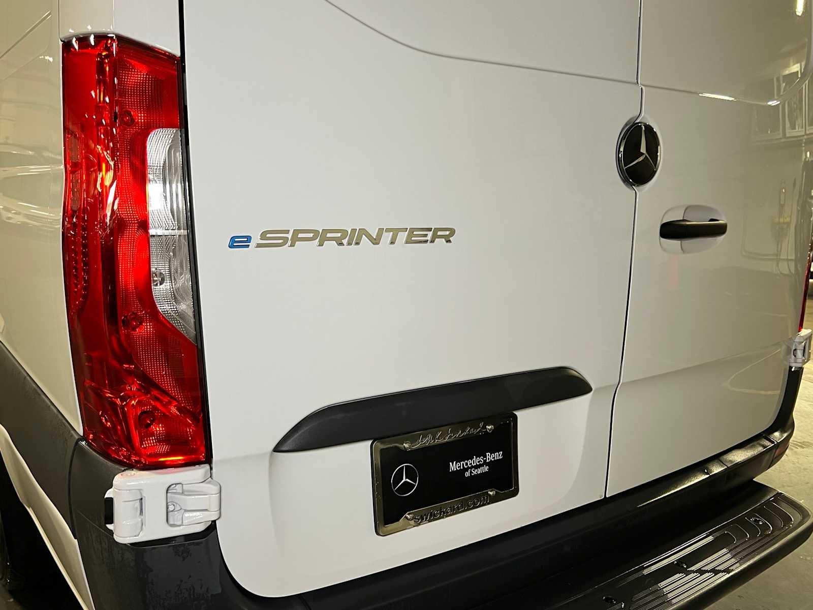 2025 Mercedes-Benz Sprinter Cargo 2500 High Roof HO 170 RWD
