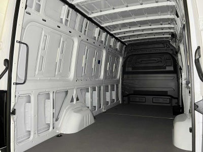 2025 Mercedes-Benz Sprinter Cargo 2500 High Roof HO 170 RWD