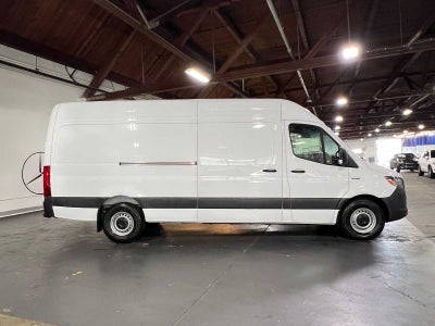 2025 Mercedes-Benz Sprinter Cargo 2500 High Roof HO 170 RWD