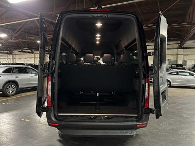 2022 Mercedes-Benz Sprinter Passenger Van 2500 Standard Roof V6 144 RWD