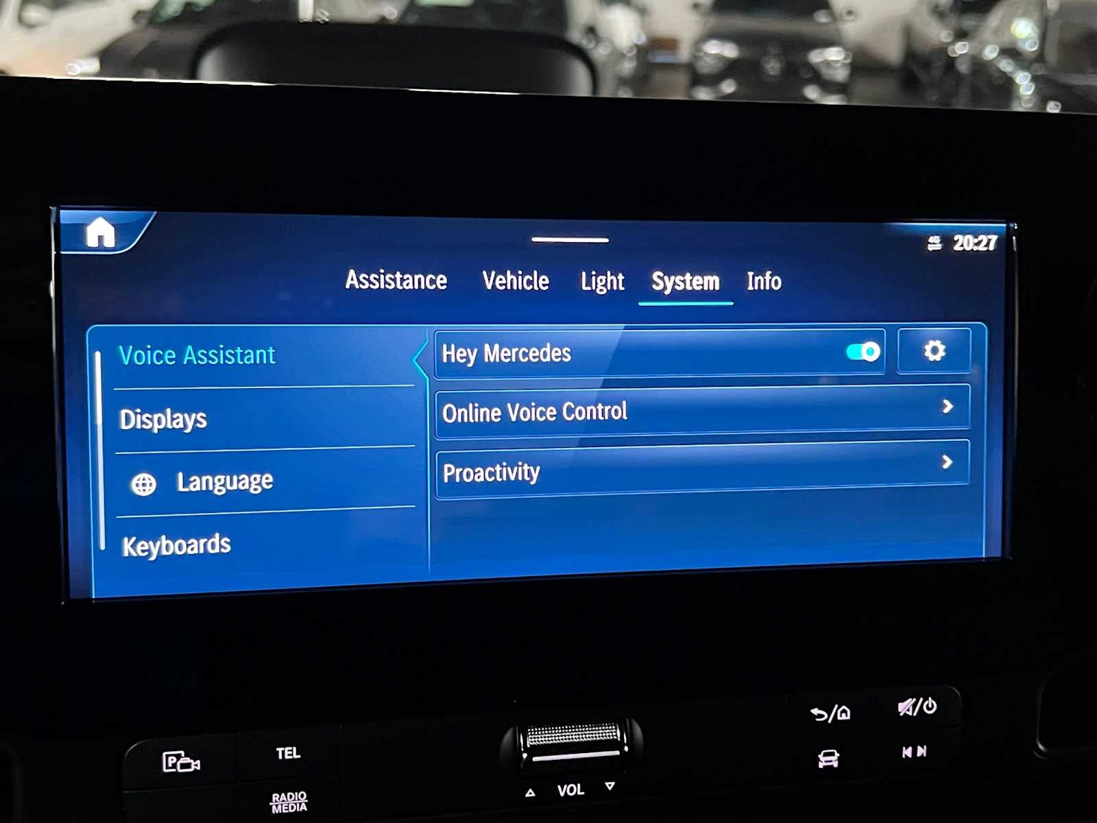 2025 Mercedes-Benz Sprinter Passenger Van 2500 Standard Roof I4 Diesel 144" RWD