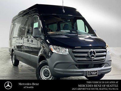 2025 Mercedes-Benz Sprinter Passenger Van 2500 High Roof I4 Diesel 170 RWD