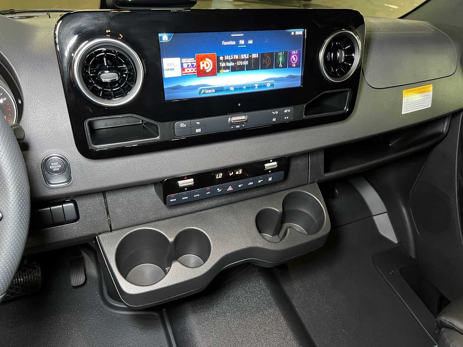 2025 Mercedes-Benz Sprinter Passenger Van 2500 Standard Roof I4 Diesel HO 144" RWD