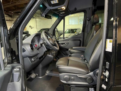 2025 Mercedes-Benz Sprinter Passenger Van 2500 Standard Roof I4 Diesel HO 144" RWD