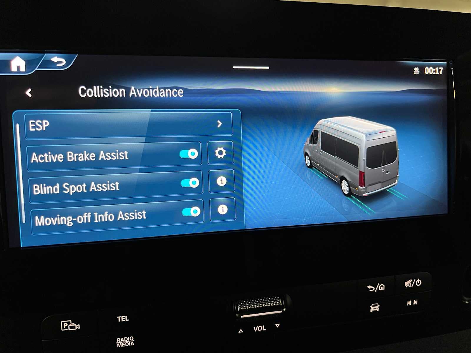 2025 Mercedes-Benz Sprinter Passenger Van 2500 Standard Roof I4 Diesel HO 144" RWD