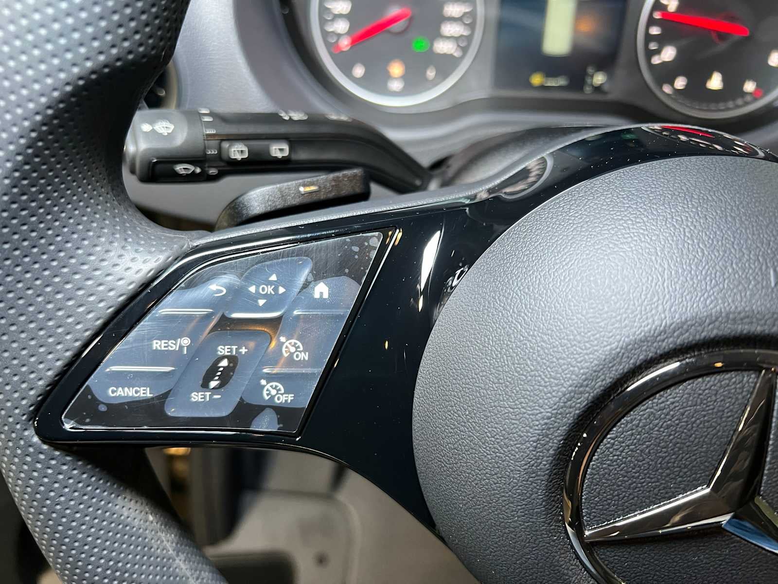 2025 Mercedes-Benz Sprinter Passenger Van 2500 Standard Roof I4 Diesel HO 144" RWD