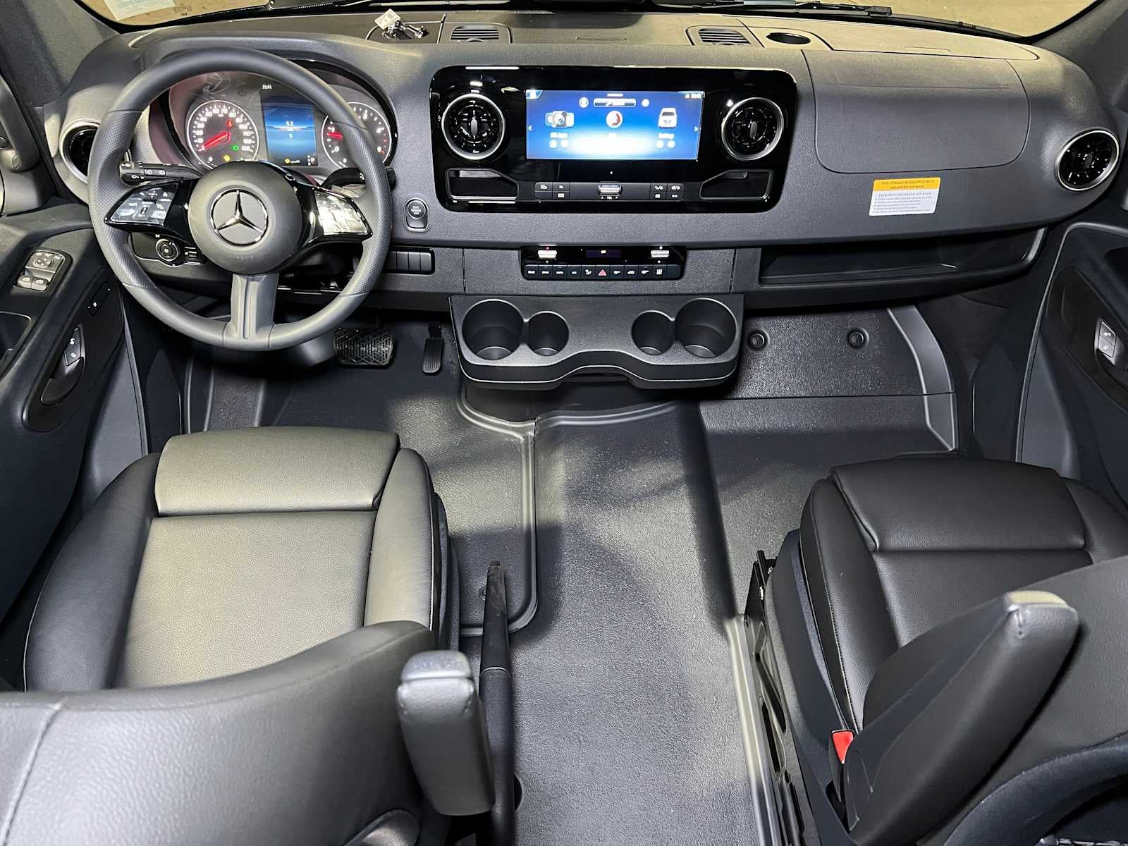 2025 Mercedes-Benz Sprinter Passenger Van 2500 Standard Roof I4 Diesel HO 144" RWD