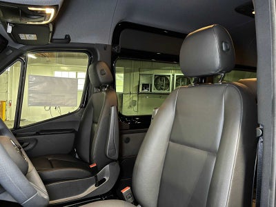 2025 Mercedes-Benz Sprinter Passenger Van 2500 Standard Roof I4 Diesel HO 144" RWD