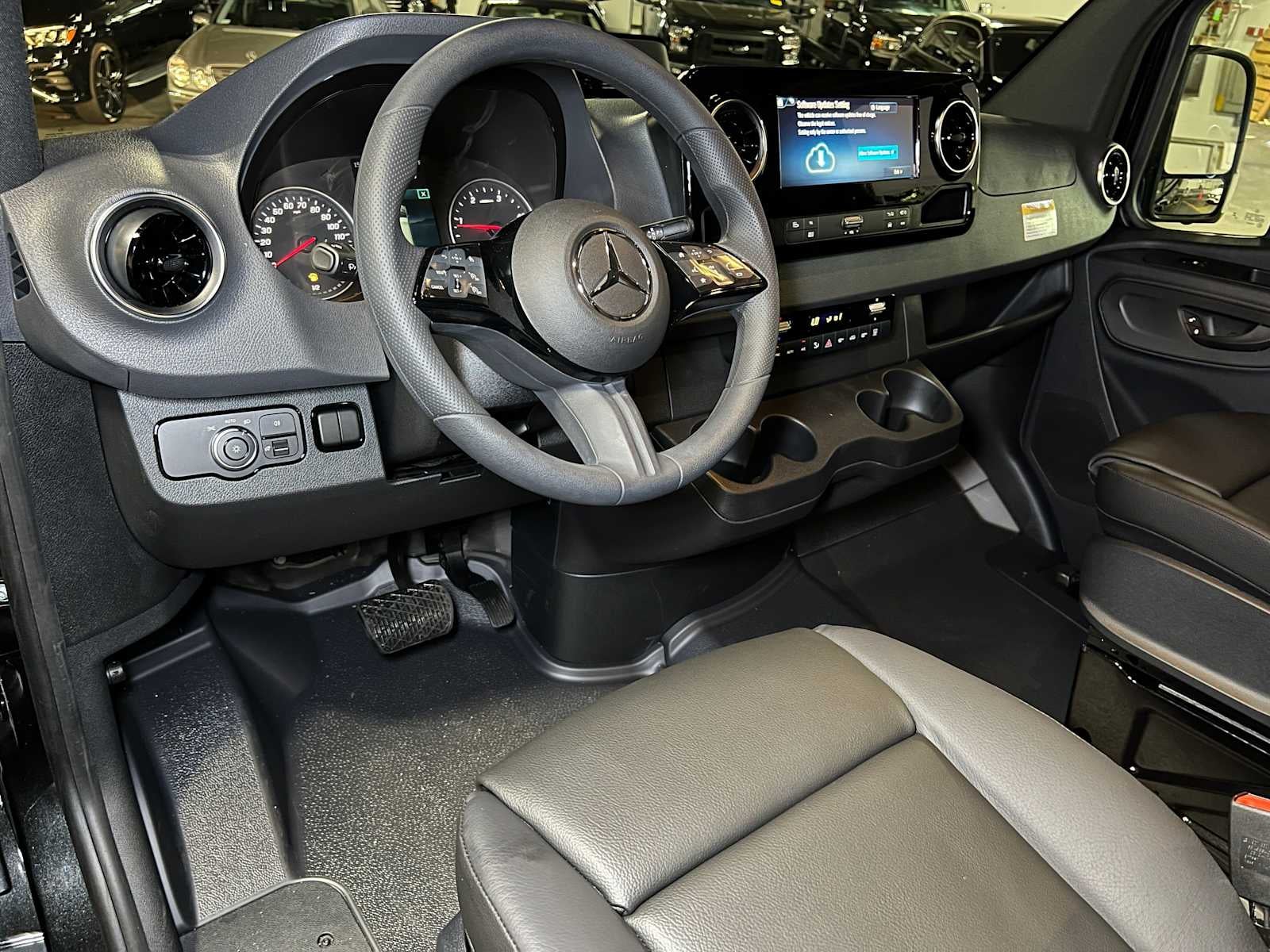 2025 Mercedes-Benz Sprinter Passenger Van 2500 Standard Roof I4 Diesel HO 144" RWD