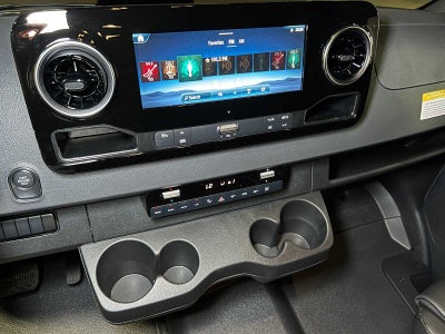 2025 Mercedes-Benz Sprinter Passenger Van 2500 Standard Roof I4 Diesel HO 144" RWD