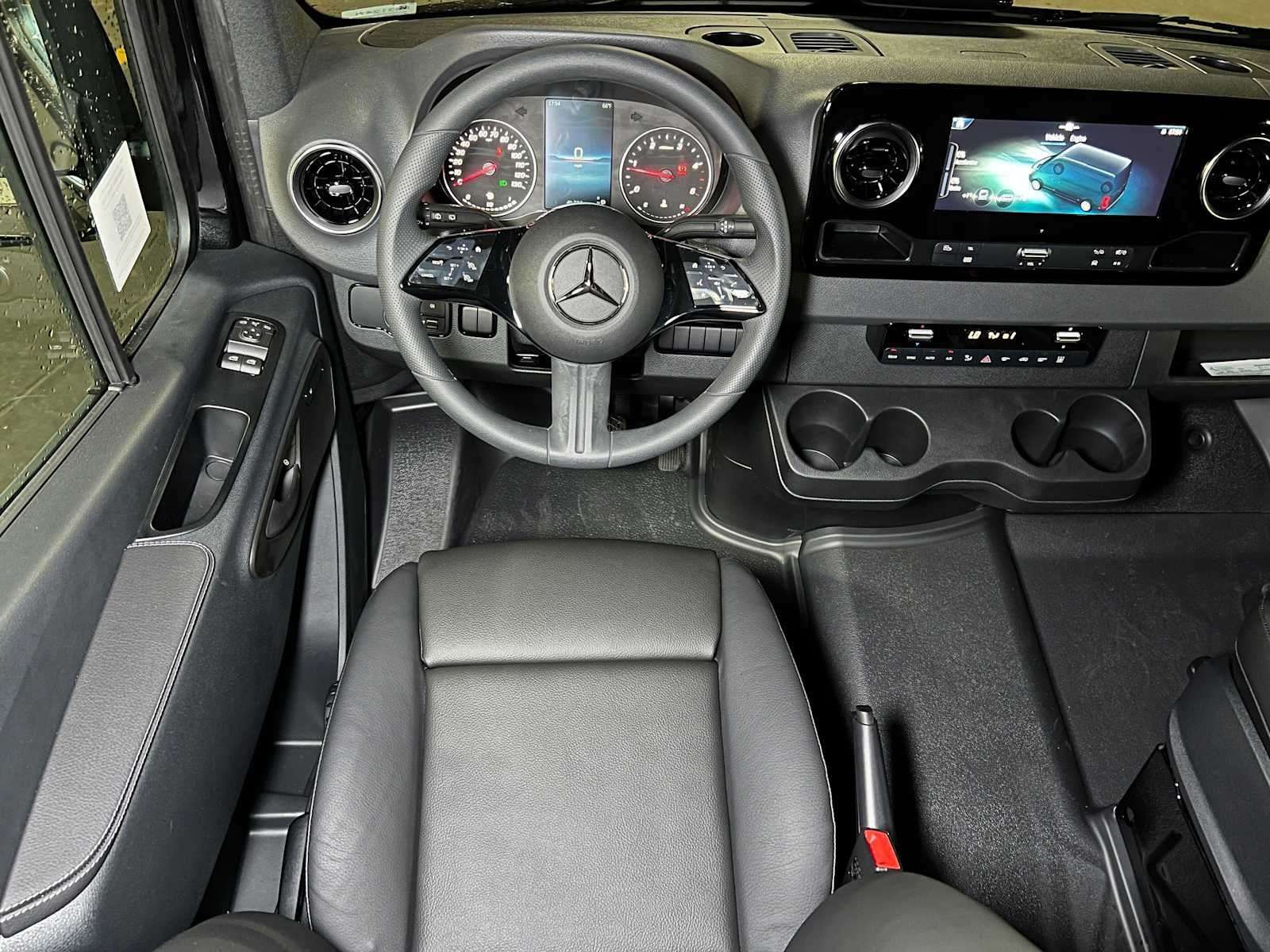 2025 Mercedes-Benz Sprinter Passenger Van 2500 Standard Roof I4 Diesel HO 144 RWD