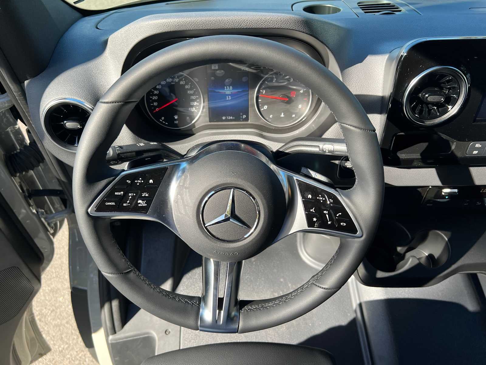 2026 Mercedes-Benz Sprinter Passenger 2500 Standard Roof I4 Diesel HO 144 AWD