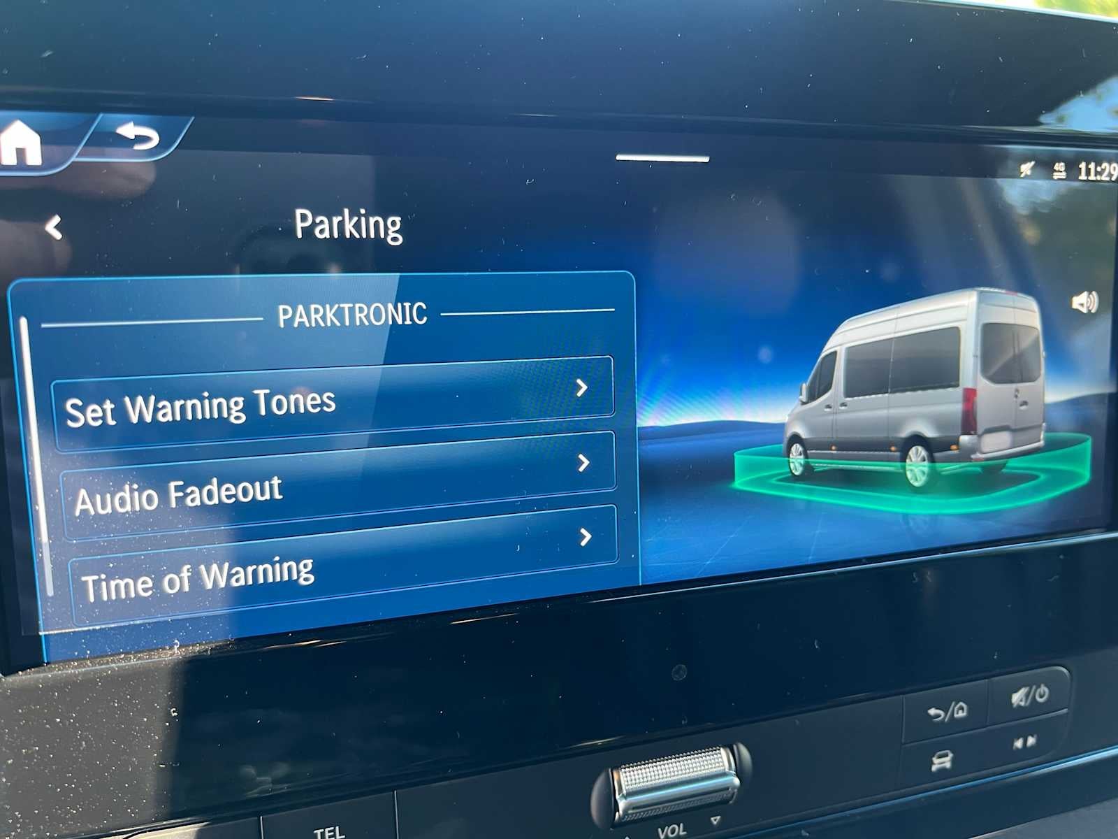 2026 Mercedes-Benz Sprinter Passenger 2500 Standard Roof I4 Diesel HO 144 AWD