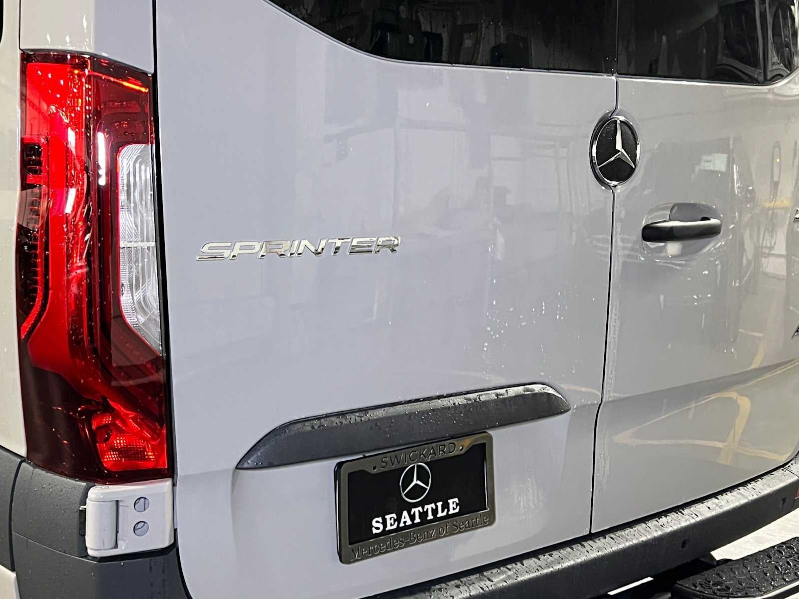 2026 Mercedes-Benz Sprinter Passenger 2500 Standard Roof I4 Diesel HO 144 AWD