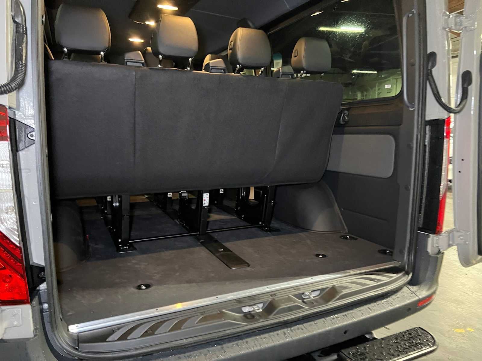 2026 Mercedes-Benz Sprinter Passenger 2500 Standard Roof I4 Diesel HO 144 AWD