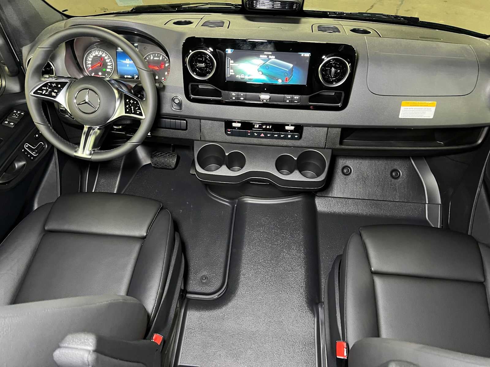 2026 Mercedes-Benz Sprinter Passenger 2500 Standard Roof I4 Diesel HO 144 AWD