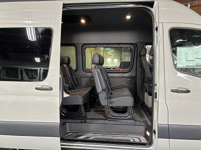 2026 Mercedes-Benz Sprinter Passenger Van 2500 Standard Roof I4 Diesel HO 144 AWD