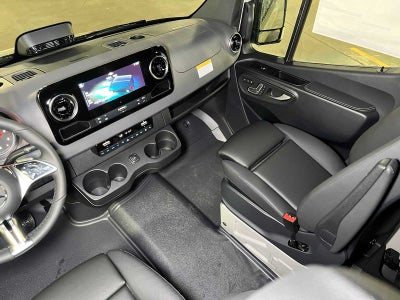 2026 Mercedes-Benz Sprinter Passenger Van 2500 Standard Roof I4 Diesel HO 144 AWD