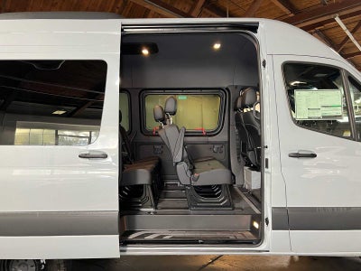 2026 Mercedes-Benz Sprinter Passenger 2500 Standard Roof I4 Diesel HO 144 AWD