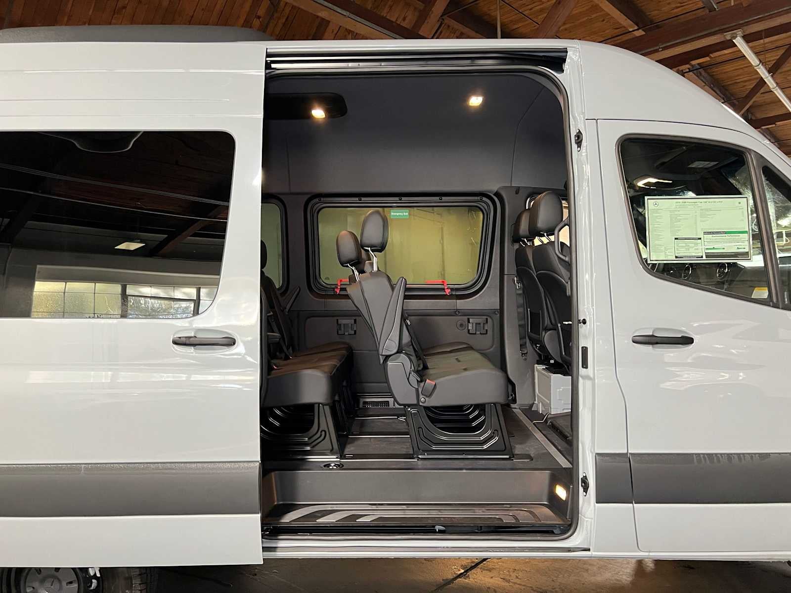 2026 Mercedes-Benz Sprinter Passenger 2500 Standard Roof I4 Diesel HO 144 AWD