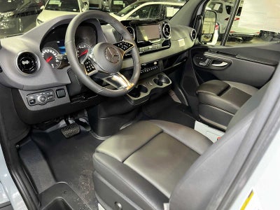 2026 Mercedes-Benz Sprinter Passenger 2500 Standard Roof I4 Diesel HO 144 AWD