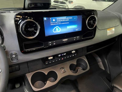 2026 Mercedes-Benz Sprinter Passenger 2500 Standard Roof I4 Diesel HO 144 AWD