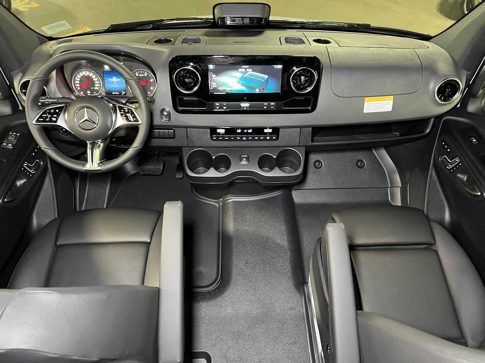 2026 Mercedes-Benz Sprinter Passenger 2500 Standard Roof I4 Diesel HO 144 AWD